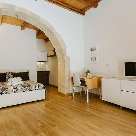 Giudecca Mia Apartment Syracuse ภายนอก รูปภาพ
