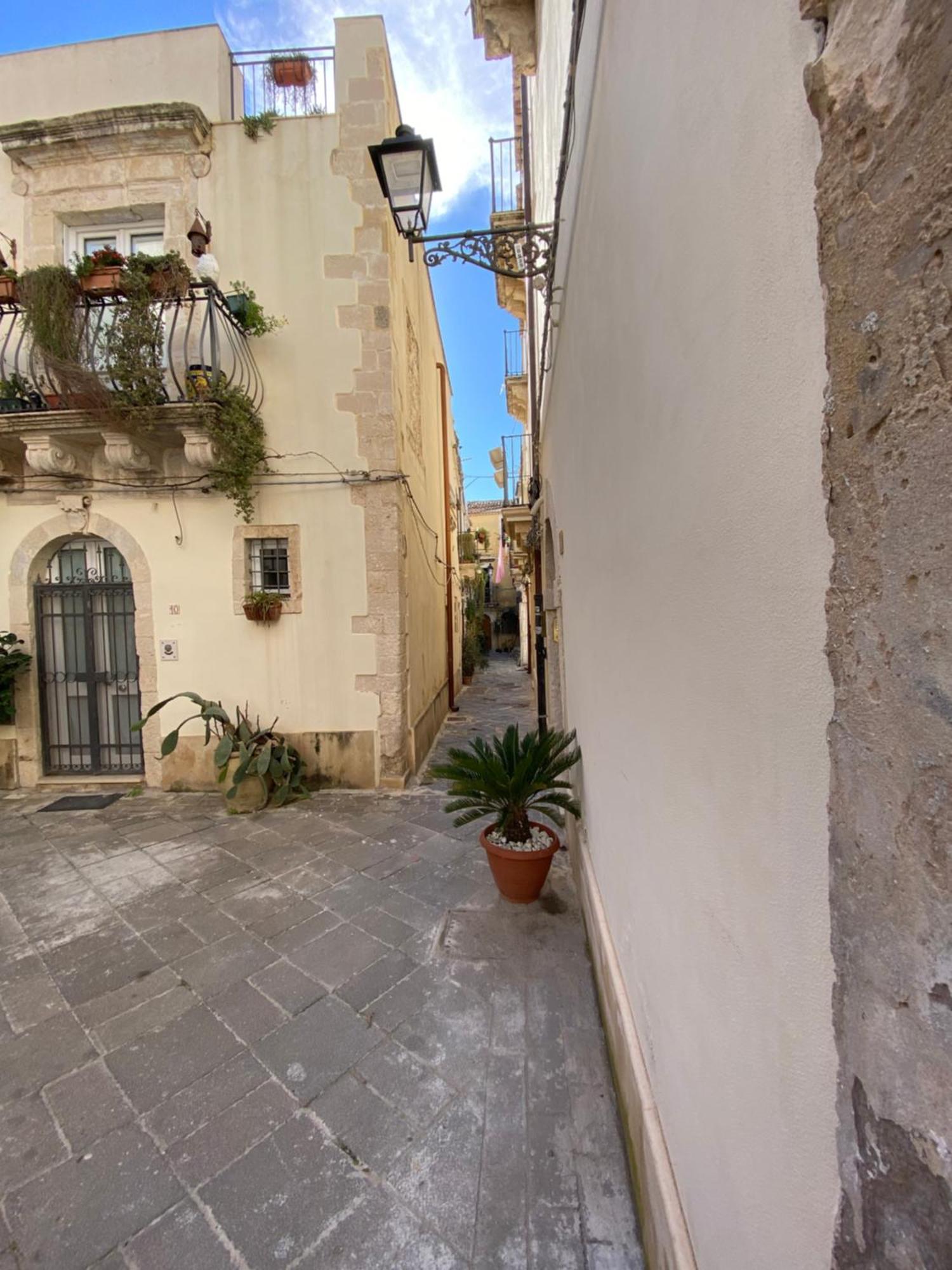 Giudecca Mia Apartment Syracuse ภายนอก รูปภาพ